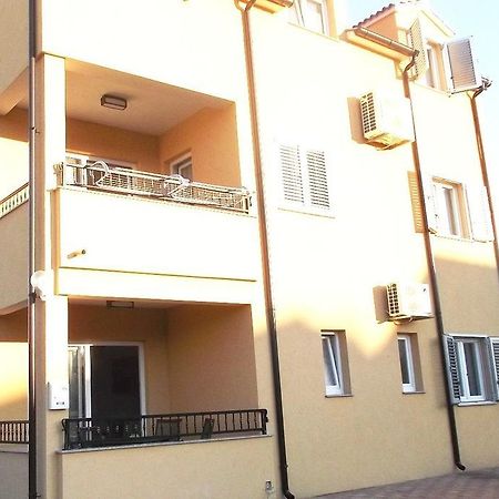 Apartments Horvat Vodice Exterior photo
