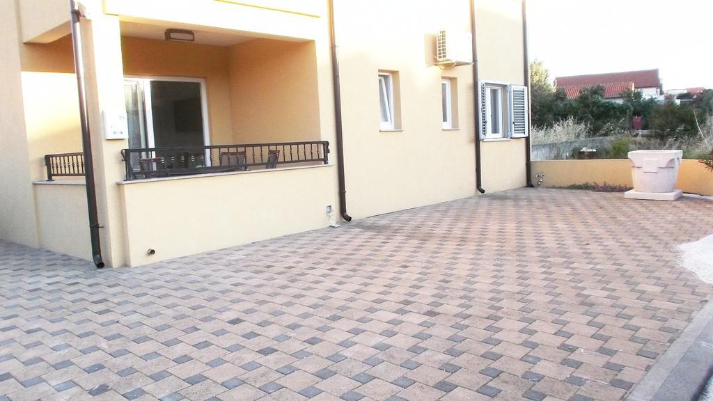 Apartments Horvat Vodice Exterior photo