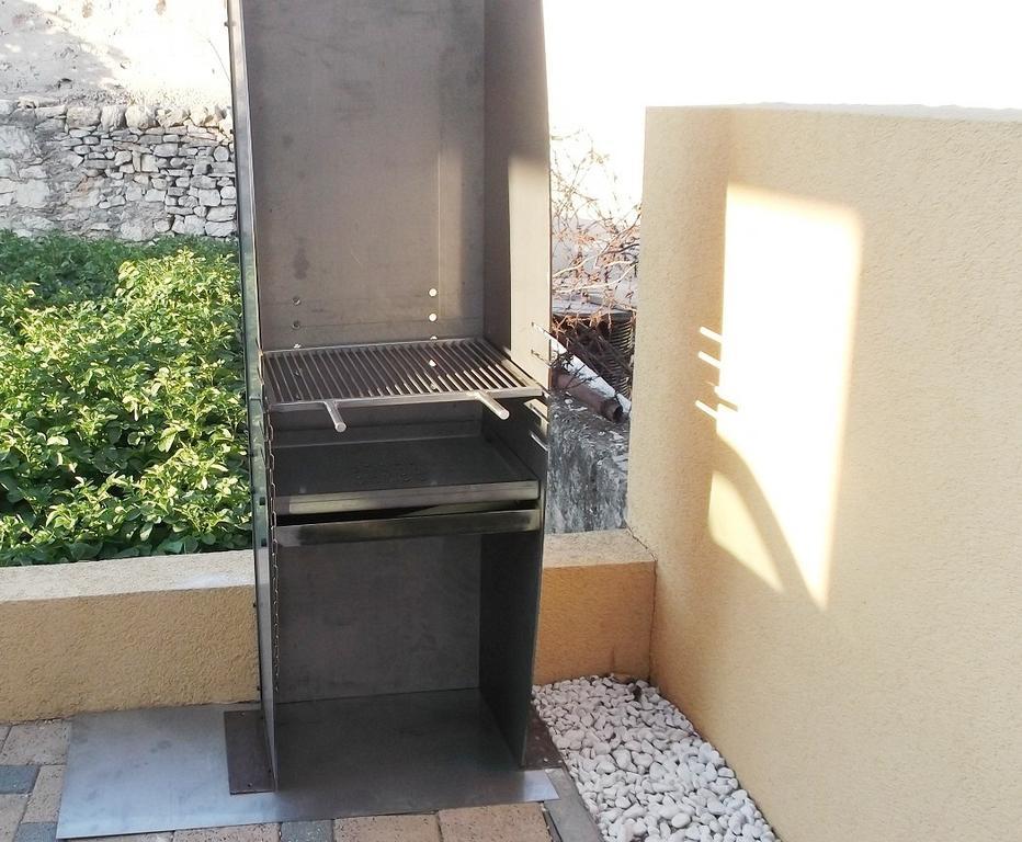 Apartments Horvat Vodice Exterior photo